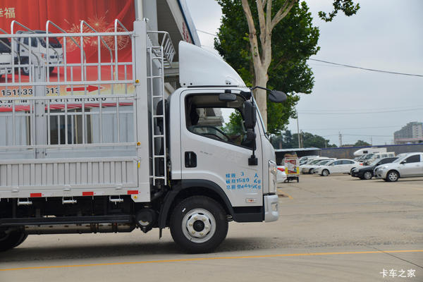 解放领途宽体高栏，尊享两年零利息。厂家金融，回馈客户