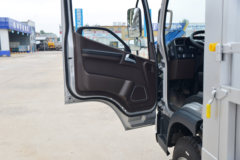 解放 领途 160马力 4X2 4.16米单排仓栅式轻卡(国六)(法士特8挡)(CA5040CCYP40K59L2E6A84)