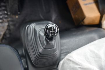 ��� J6F 130���� 4.16�׵�����ʽ�Ῠ(����)(CA5040XXYP40K56L2E6A84)ͼƬ