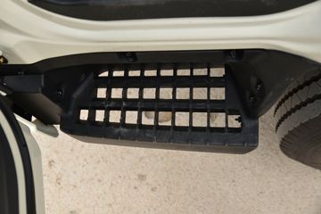 ��� J6F 130���� 4.16�׵�����ʽ�Ῠ(����)(CA5040XXYP40K56L2E6A84)ͼƬ