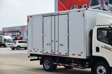 ��� J6F 130���� 4.16�׵�����ʽ�Ῠ(����)(CA5040XXYP40K56L2E6A84)ͼƬ