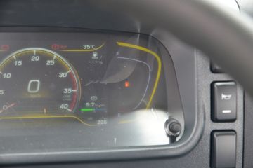 ��� J6F 130���� 4.2�׵��������Ῠ(CA1045P40K50L2E6A84)ͼƬ