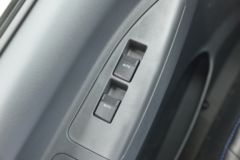 解放 J6F 130马力 4.2米单排栏板轻卡(CA1045P40K50L2E6A84)