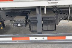 福田 欧马可S1系 160马力 4.17米单排栏板轻卡(宽体)(BJ1048V9JEA-FM3)