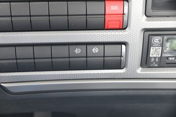 ���� ŷ��ARϵ 240���� 4X2 6.2�������ػ���(����)ͼƬ