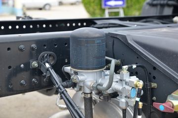 ���� ŷ��ARϵ 240���� 4X2 6.2�������ػ���(����)ͼƬ