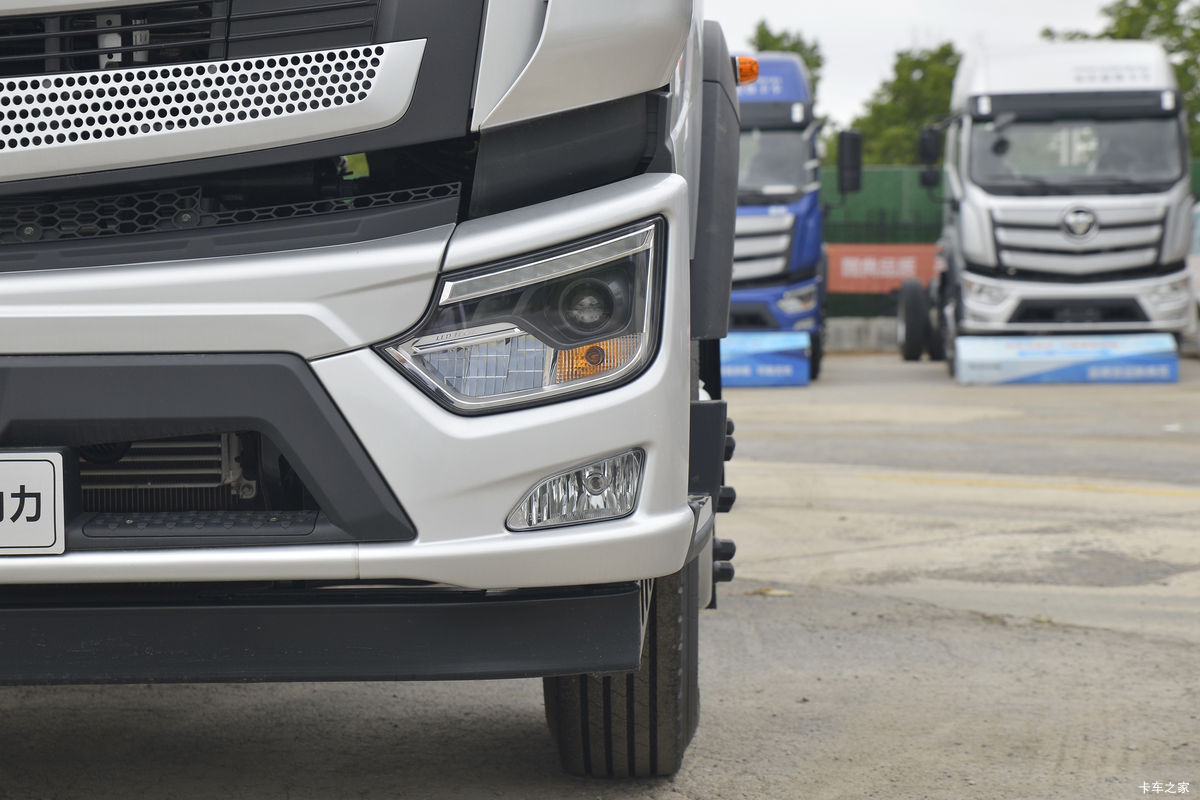 ���� ŷ��ARϵ 270���� 4X2 6.2�������ػ���(����)(BJ1186VLPFK-AD1)���                                                