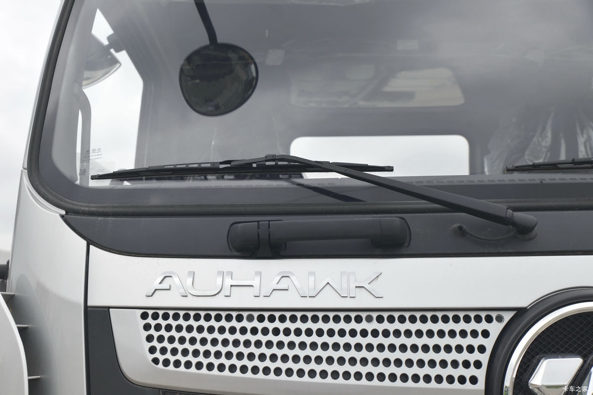 ���� ŷ��ARϵ 270���� 4X2 6.2�������ػ���(����)(BJ1186VLPFK-AD1)���                                                