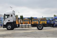 福田 欧航AR系 270马力 4X2 6.2米栏板载货车(国六)(BJ1186VLPFK-AD1)