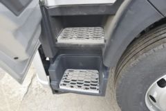 福田 欧航AR系 270马力 4X2 6.2米栏板载货车(国六)(BJ1186VLPFK-AD1)