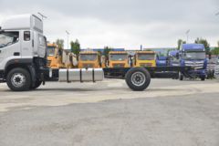 福田 欧航AR系 270马力 4X2 6.2米栏板载货车(国六)(BJ1186VLPFK-AD1)