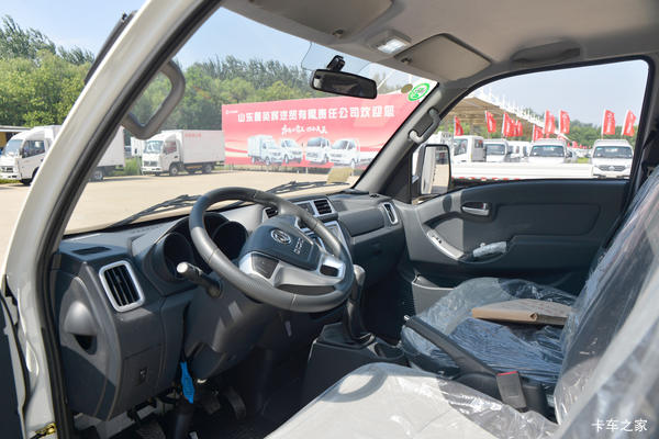 购小霸王W17载货车 享高达0.6万优惠