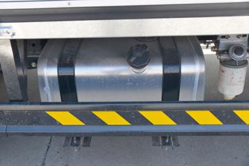 ���� С����W17 122���� 4.05�׵�����ʽС��(����)ͼƬ