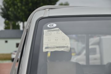 ������Խ �±�T5 �콢001�� 1.6L 122���� ���� 3.3�׵�������С��(����)(������)(SC1031NAD6B3)ͼƬ