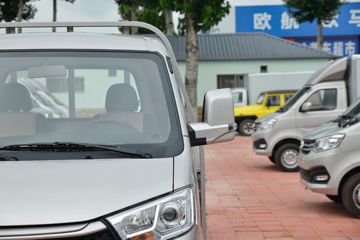 ������Խ �±�T5 �콢001�� 1.6L 122���� ���� 3.3�׵�������С��(����)(������)(SC1031NAD6B3)ͼƬ