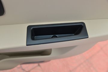 ������Խ �±�T5 �콢001�� 1.6L 122���� ���� 3.3�׵�������С��(����)(������)(SC1031NAD6B3)ͼƬ