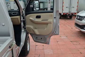 ������Խ �±�T5 �콢001�� 1.6L 122���� ���� 3.3�׵�������С��(����)(������)(SC1031NAD6B3)ͼƬ