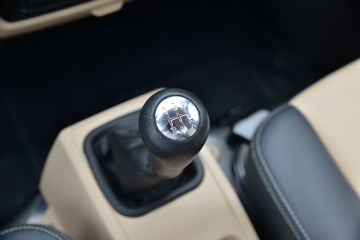 ������Խ �±�T5 �콢001�� 1.6L 122���� ���� 3.3�׵�������С��(����)(������)(SC1031NAD6B3)ͼƬ