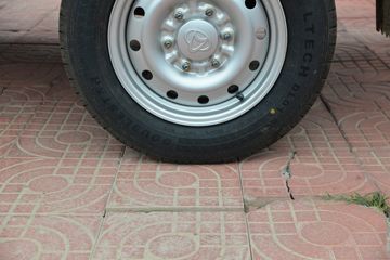 ������Խ �±�T5 �콢001�� 1.6L 122���� ���� 3.3�׵�������С��(����)(������)(SC1031NAD6B3)ͼƬ