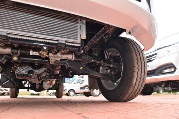 ������Խ �±�T5 �콢001�� 1.6L 122���� ���� 3.3�׵�������С��(����)(������)(SC1031NAD6B3)ͼƬ