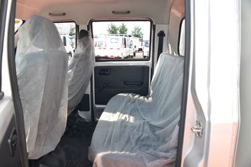 ������Խ �±�T5 1.6L 122���� ���� 2.585��˫����ʽС��(����)(SC5031XXYNAS6B5)ͼƬ