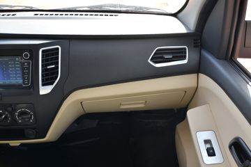 ������Խ �±�T5 1.6L 122���� ���� 2.585��˫����ʽС��(����)(SC5031XXYNAS6B5)ͼƬ