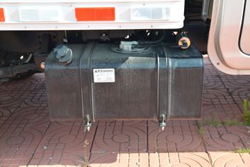 ������Խ �±�T5 1.6L 122���� ���� 2.585��˫����ʽС��(����)(SC5031XXYNAS6B5)ͼƬ