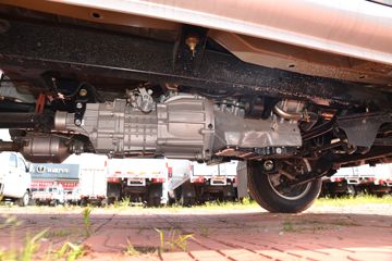 ������Խ �±�T5 1.6L 122���� ���� 2.585��˫����ʽС��(����)(SC5031XXYNAS6B5)ͼƬ