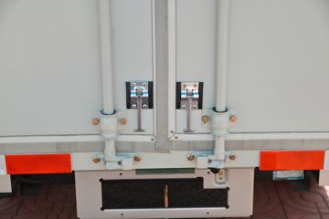 ������Խ �±�T5 1.6L 122���� ���� 2.585��˫����ʽС��(����)(SC5031XXYNAS6B5)ͼƬ