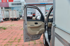 长安跨越王X1 1.6L 122马力 汽油 2.56米单排翼开启厢式小卡(国六)(SC5031XYKXND6B1)