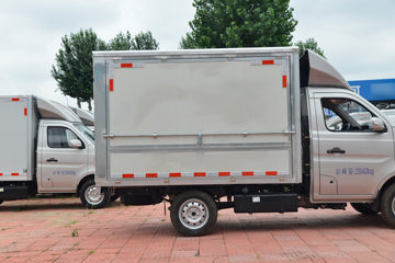 ������Խ��X1 1.6L 122���� ���� 2.56�׵�����������ʽС��(����)ͼƬ