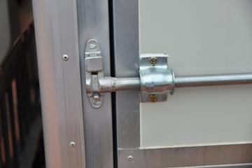 ������Խ��X1 1.6L 122���� ���� 2.56�׵�����������ʽС��(����)ͼƬ