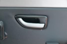 跨越王X5&nbsp;载货车驾驶室                                               图片