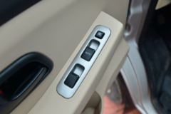 长安跨越王X3 1.6L 汽油 122马力 3.285米单排厢式微卡(国六)(SC5034XXYNGD6B1)