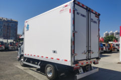 江淮 帅铃S6 冰博士 160马力 4X2 4.015米单排冷藏车(HFC5048XLCP71K2C7S)