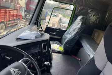 �й������ɶ����ó� ����V7-X�ؿ� 400���� 8X4 6.5����ж��(ZZ3317V3267F1)ͼƬ