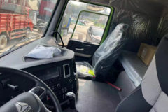 中国重汽成都商用车 豪沃V7-X重卡 400马力 8X4 6.5米自卸车(ZZ3317V3267F1) 中国重汽成都商用车 豪沃V7-X重卡 400马力 8X4 6.5米自卸车(ZZ3317V3267F1)