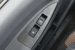 解放 虎VN 150马力 3.82米排半栏板轻卡(国六)(法士特8挡)(CA1045P40K50L2E6A84) 解放 虎VN 150马力 3.82米排半栏板轻卡(国六)(法士特8挡)(CA1045P40K50L2E6A84)