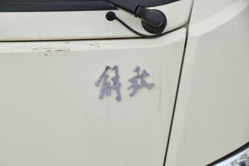 解放 虎VR 130马力 3.2米双排栏板轻卡(国六)(CA1040P40K51L2RE6A85)外观图片