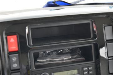 ��� ��VR 130���� 3.2��˫�������Ῠ(����)(CA1040P40K51L2RE6A85)ͼƬ