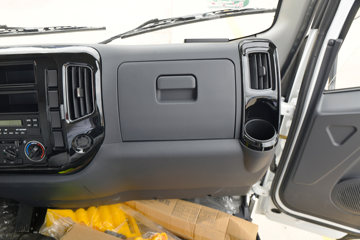 ��� ��VR 132���� 3.7�׵��������Ῠ(����)(CA1041P40K50L1E6A84)ͼƬ