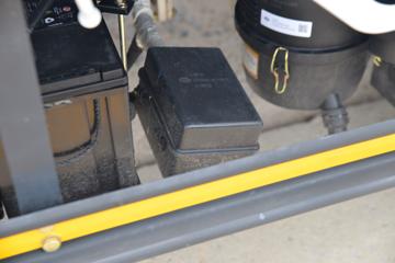 ��� ��VR 132���� 3.7�׵��������Ῠ(����)(CA1041P40K50L1E6A84)ͼƬ