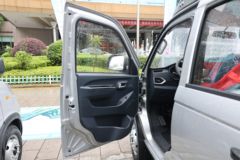 福田 祥菱V3 1.6L 122马力 2.7米双排仓栅微卡(国六)(BJ5030CCY4AV8-32)