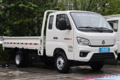 福田祥菱（柴油）车厢长度3.6米（够用），排半卧铺更实用