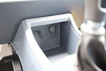 ���� ����V3 2.0L 144���� 3.7�׵�����ʽ΢��(����)(BJ5030XXY5JV7-30)ͼƬ