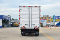 解放 虎VN 132马力 4.16米单排厢式轻卡(CA5040XXYP40K56L2E6A84) 解放 虎VN 132马力 4.16米单排厢式轻卡(CA5040XXYP40K56L2E6A84)