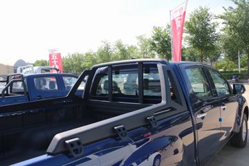 ������ʮ�� ���� 2020�� �ֶ� �캽�� 2.5T���� 150���� ���� ˫��Ƥ��ͼƬ