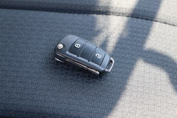 ������ʮ�� ���� 2020�� �ֶ� �캽�� 2.5T���� 150���� ���� ˫��Ƥ��ͼƬ