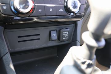 ������ʮ�� ���� 2020�� �ֶ� �캽�� 2.5T���� 150���� ���� ˫��Ƥ��ͼƬ