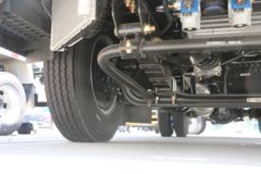 江西五十铃 翼放EC5 116马力 4X2 4.02米冷藏车(JMT5049XLCXGA26A)